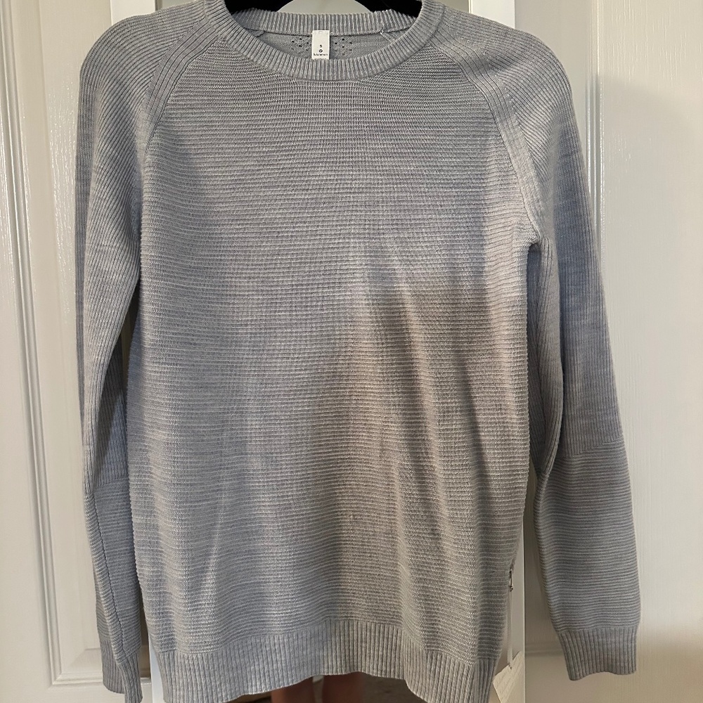 Lululemon light blue ribbed sweater